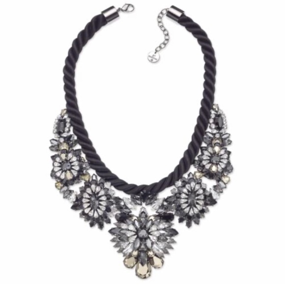 Special Authentic Swarovski Black Shourouk Collar Necklace. - Picture 5 of 14